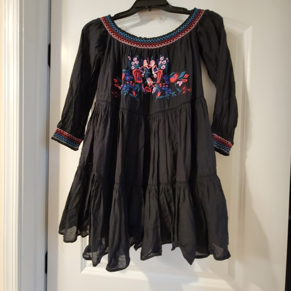 Free People Black dress/ tunic off shoulders size XS
